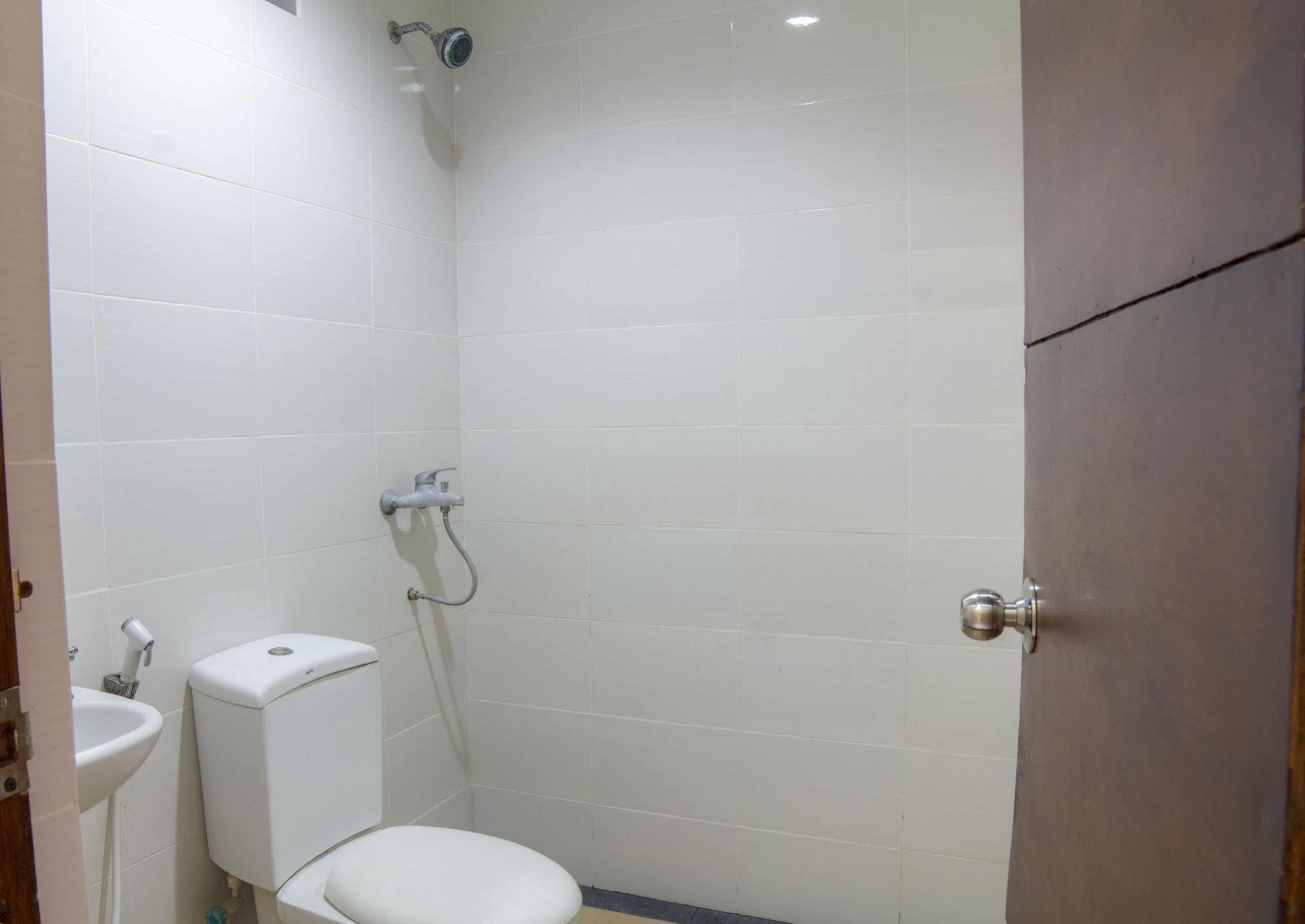Beneyasa Beach Inn 2 Kuta Lombok Zewnętrze zdjęcie