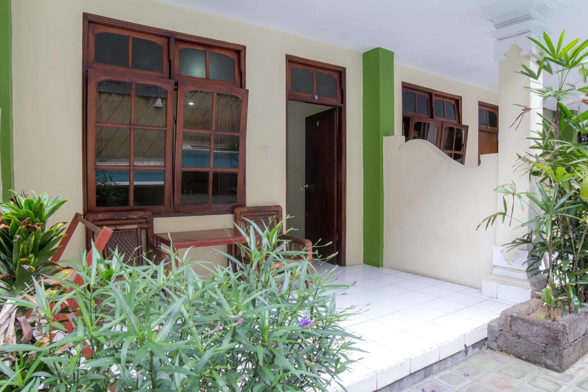 Beneyasa Beach Inn 2 Kuta Lombok Zewnętrze zdjęcie
